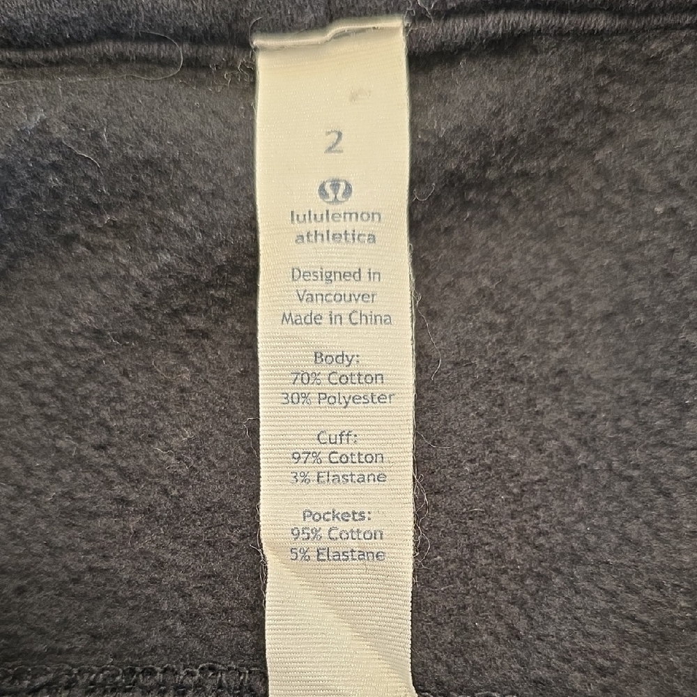 Lululemon Scuba Hoodie Size 2 - Picture 3 of 9